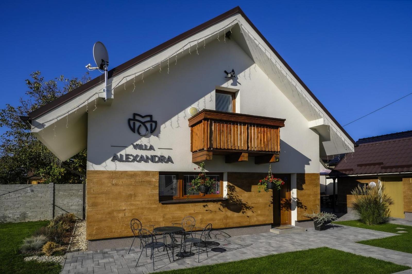 Villa Alexandra Bešeňová Eksteriør billede